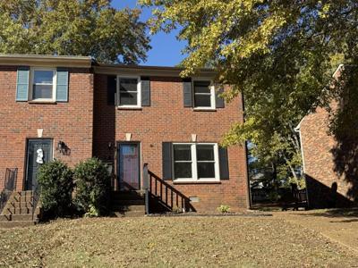 208 Woodmaker Ct