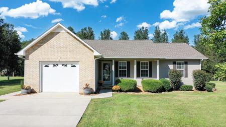 271 Fairview Cir
