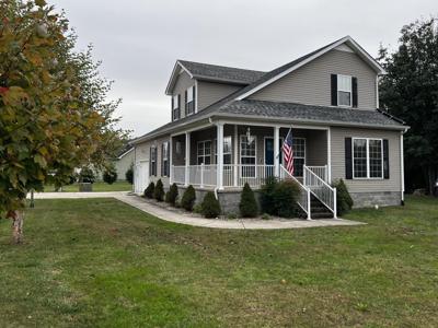 305 Duncan Ln