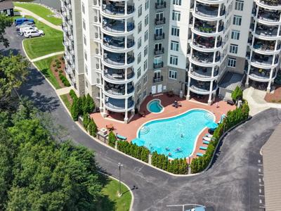 400 Warioto Way