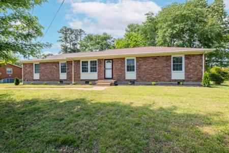 119 Gates Dr