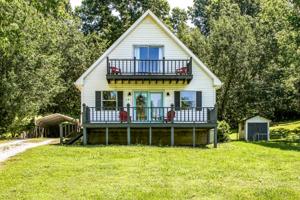 181 Lakeside Dr