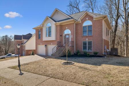 3821 Lakeridge Run