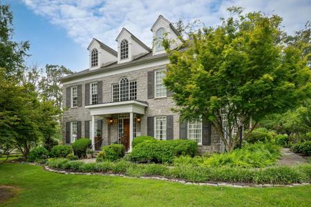 120 Ginkgo Dr
