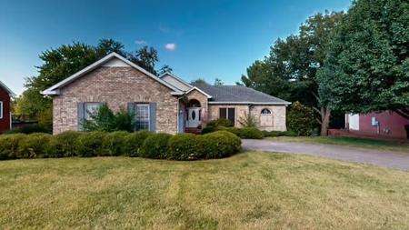 1519 Kensington Dr