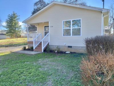 134 Kenmore Ave