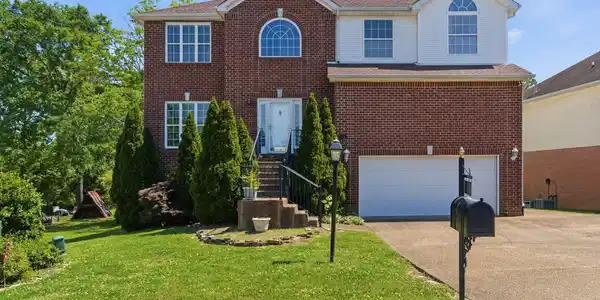 328 Moonwater Ct