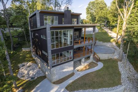 344 Bell Memorial Dr