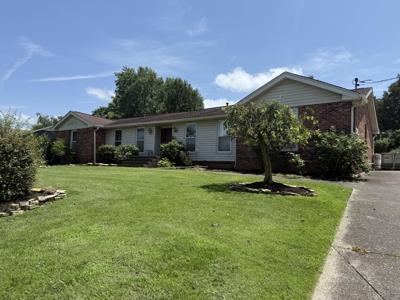 131 Pin Oak Dr