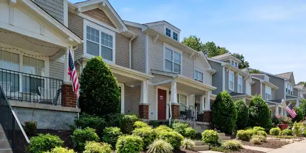 566 Flintlock Ct