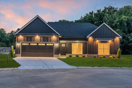 348 Lookout Dr