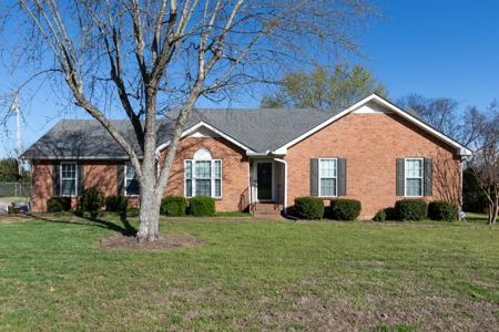160 Lee Etta Dr
