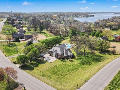 1195 Rosewood Trl