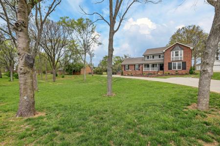 155 Bluegrass Dr