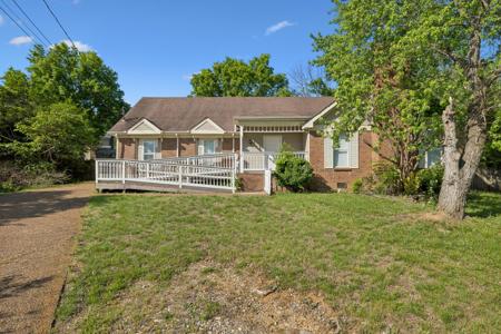 3104 Country Lawn Dr