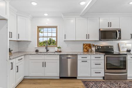 1117 Peninsula Dr