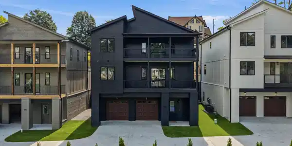 403 Druid Lane