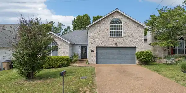 3317 Milbridge Dr