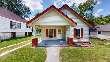 105 Newell Ave