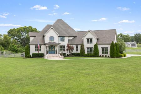 825A Douglas Bend Rd