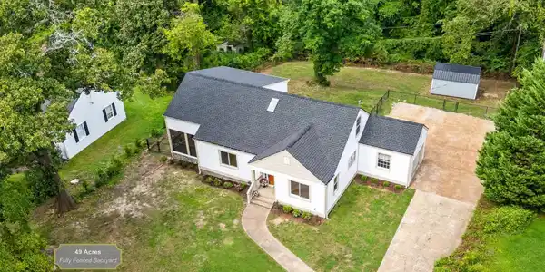 2821 Ozark Road