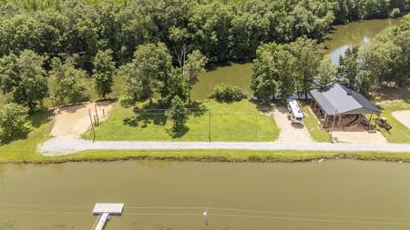 190 Drake Dr