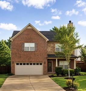 6492 Paddington Way