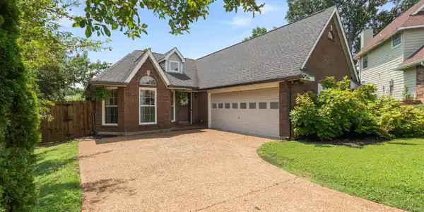 2804 Chapelwood Dr