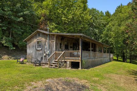 238 Rarick Ln