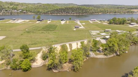 328 Duck Blind Rd