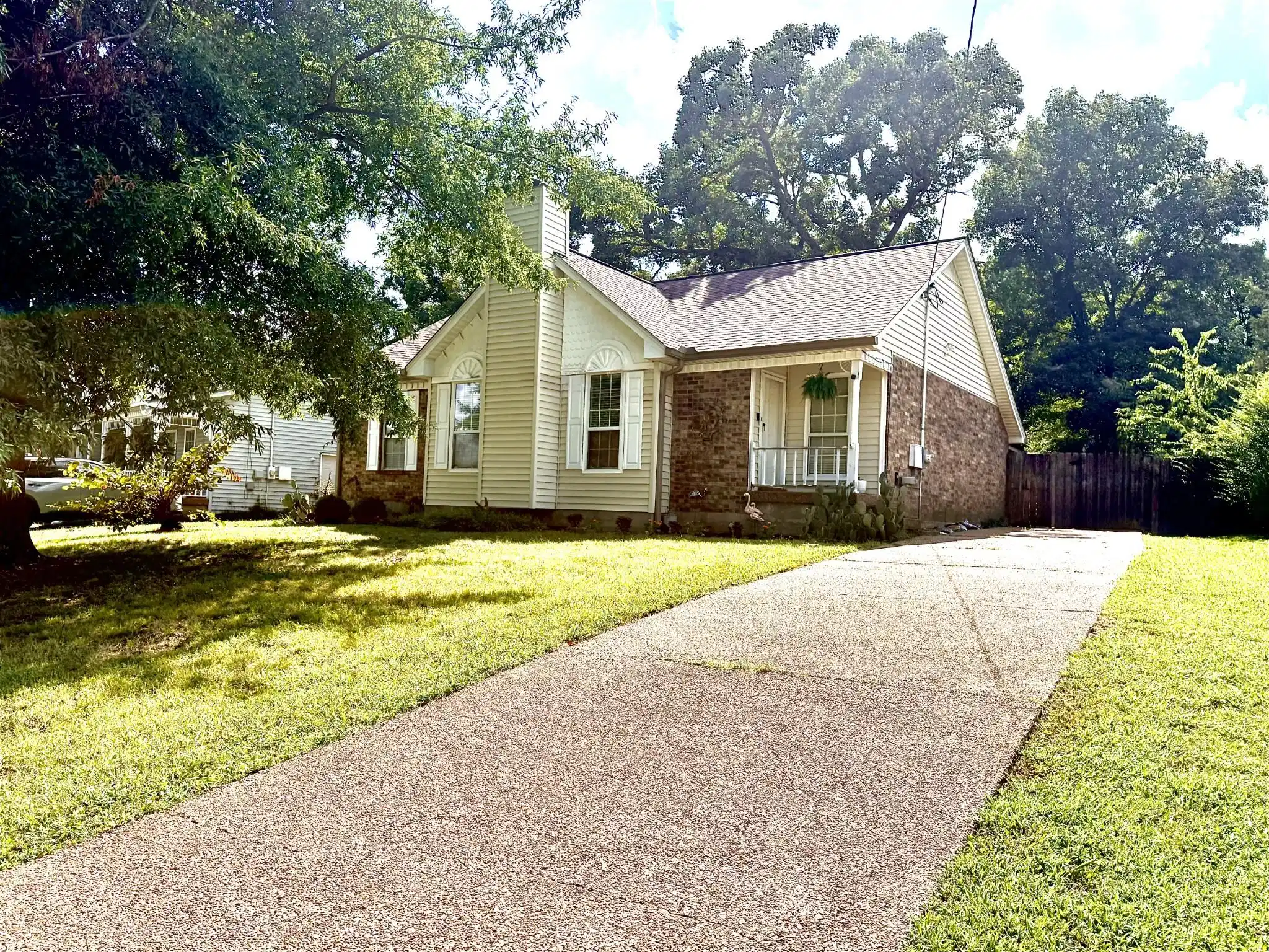 Image 1 Image 1