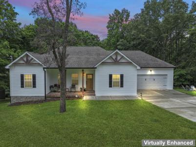 18 Shady Cove Ln