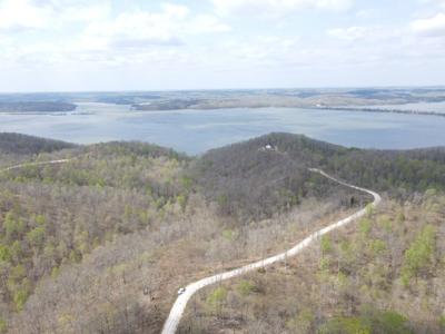 18 Lake Ridge Dr