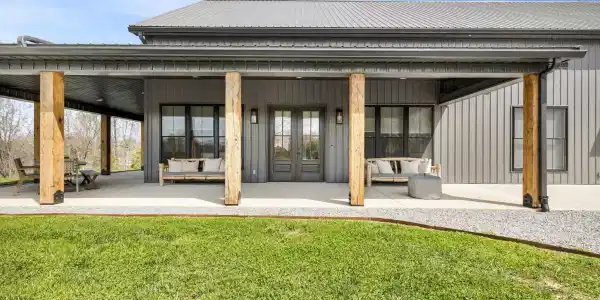 156 Junction Dr