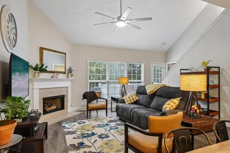 163 Nashboro Grns