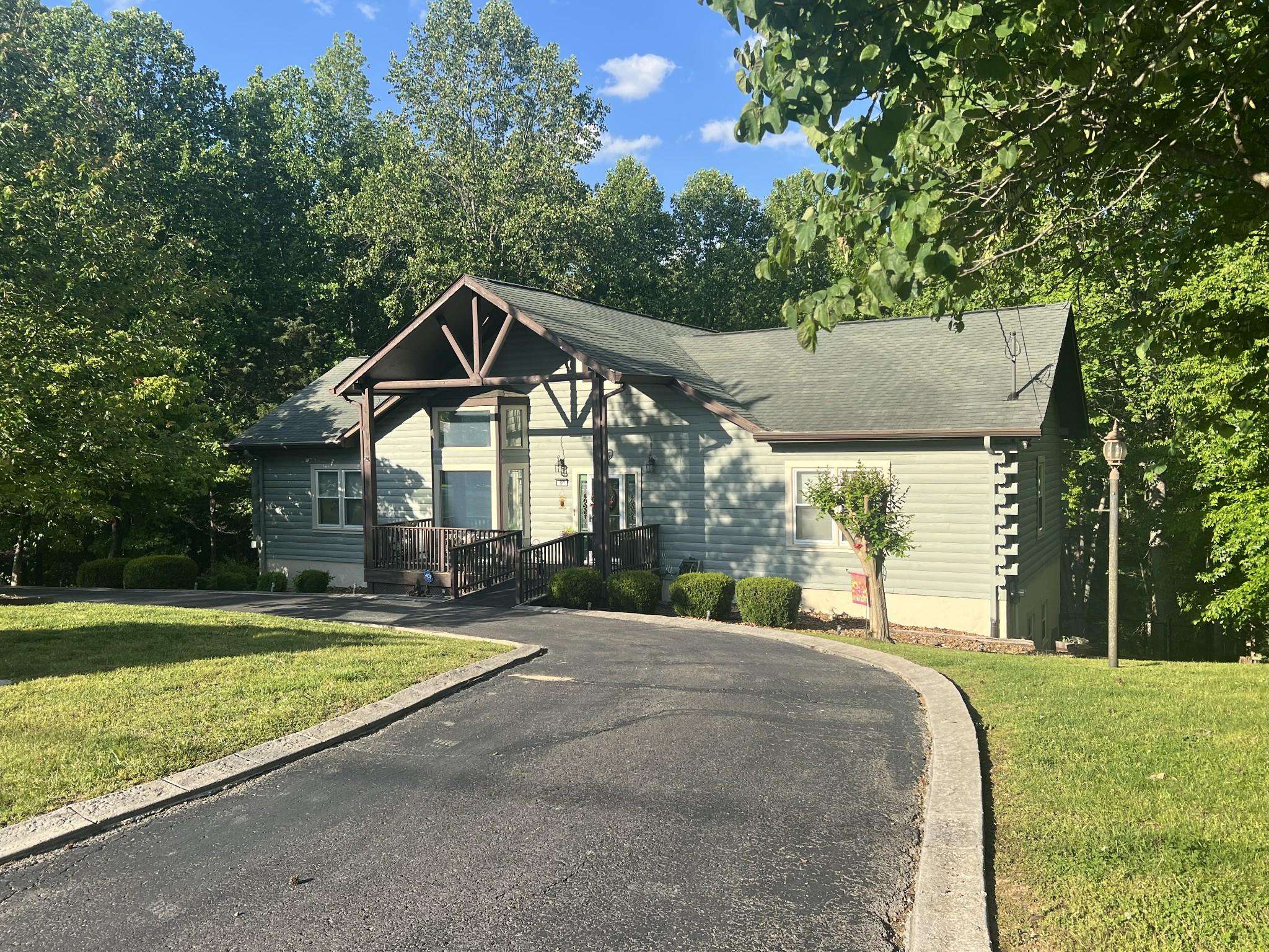 Image 1 Image 1