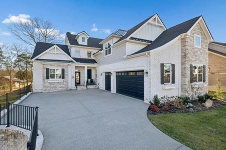 1136 Willow Springs Dr