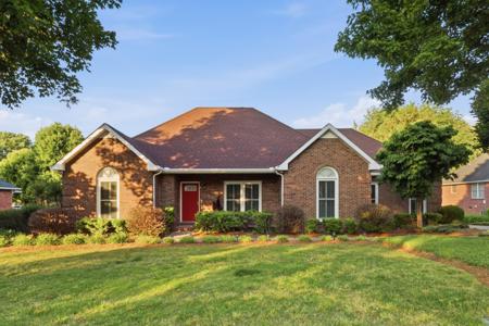 1907 Chartwell Ct
