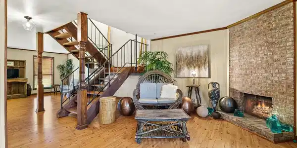 4001 Anderson Rd