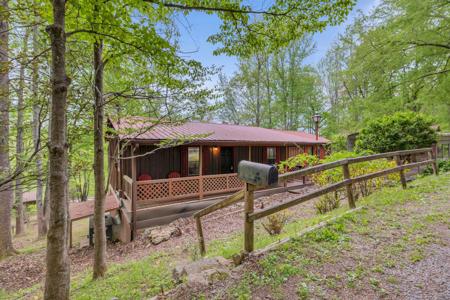 1890 Potts Camp Rd