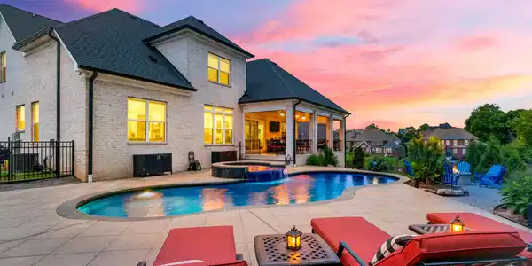 1012 Keeneland Dr