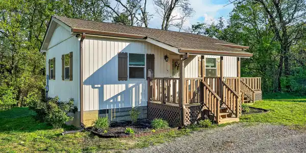 3820 Jefferson Rd