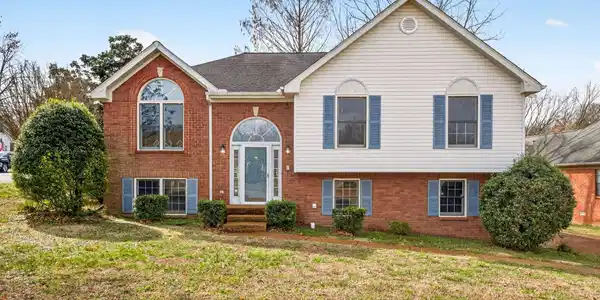 3489 Harborwood Cir