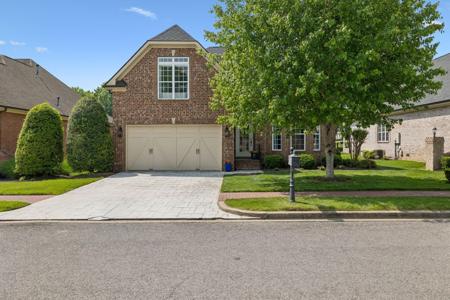 1119 Isaac Franklin Dr