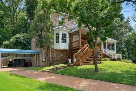 1026 Hammack Ct