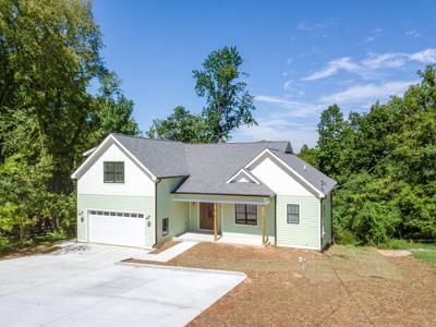 119 Ridgefield Dr