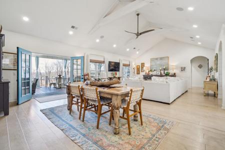 15 Driftwood Ln