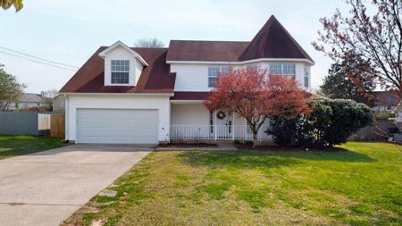 422 Randall Ln