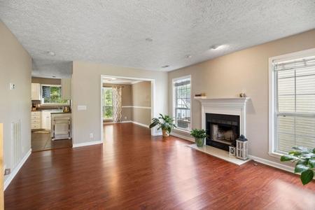 6145 Hampton Hall Way
