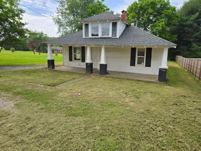 112 Heath Ln